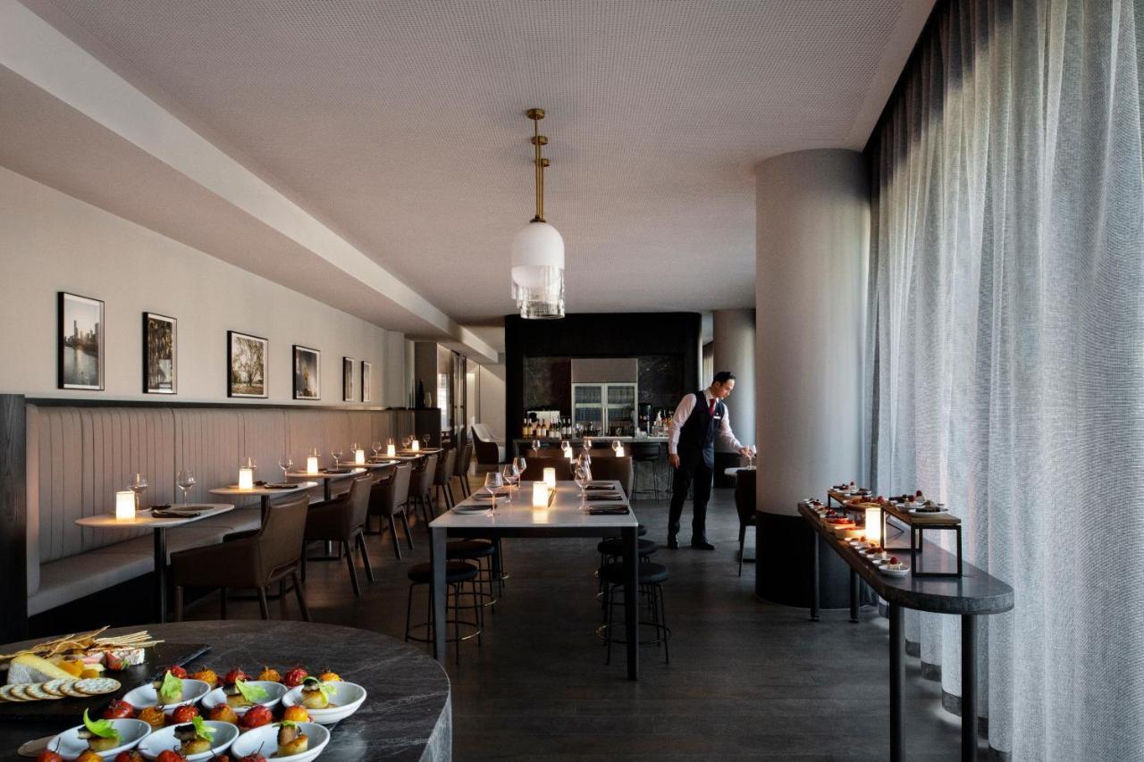 멜버른 메리어트 호텔 독랜스 멜번 외부 사진 The interior of the restaurant